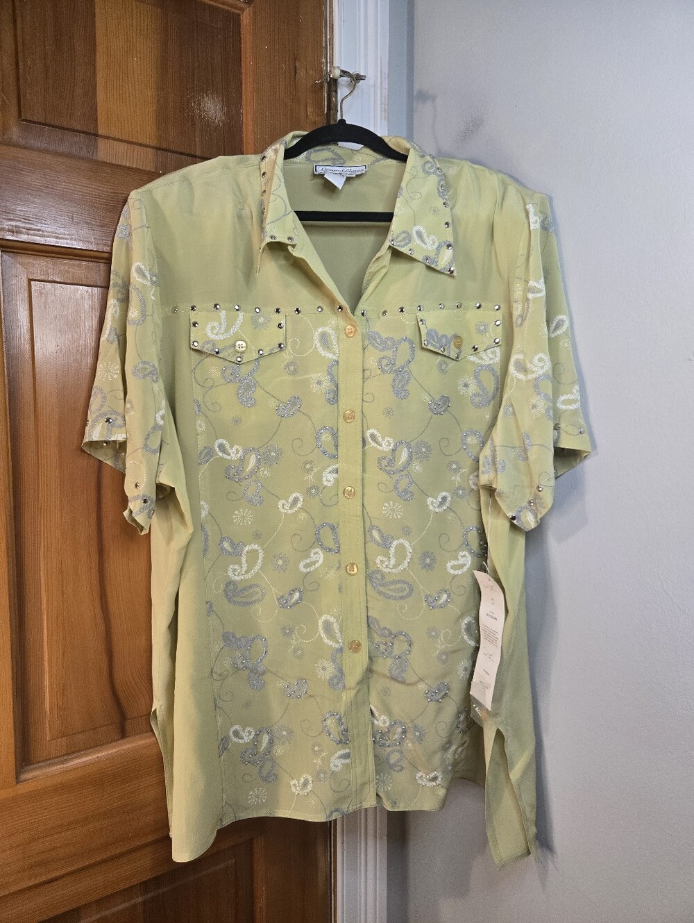 Diane Gilman NWT Paisley Embroidered And Studded Blouse